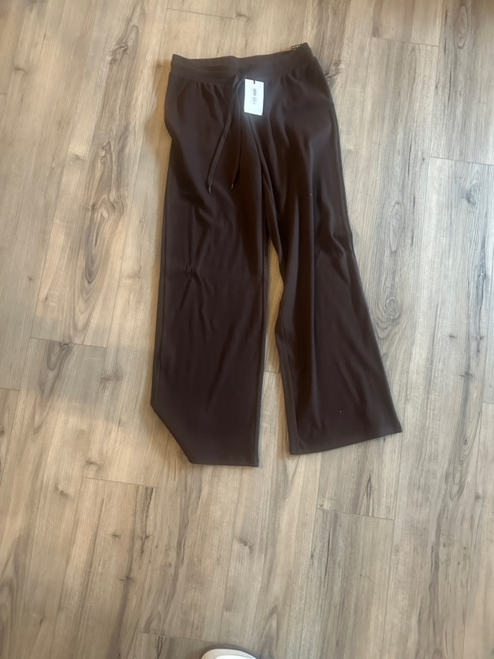 Aritzia homestretch ribbed kickback pants
